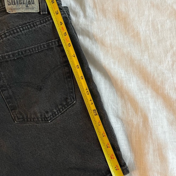 Black Levi’s Mom Shorts - Picture 6 of 6